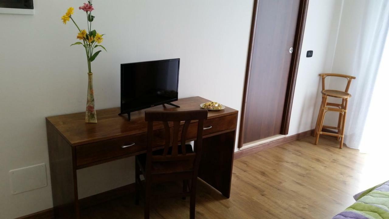 Bed and Breakfast Il Borgo Шилла Экстерьер фото